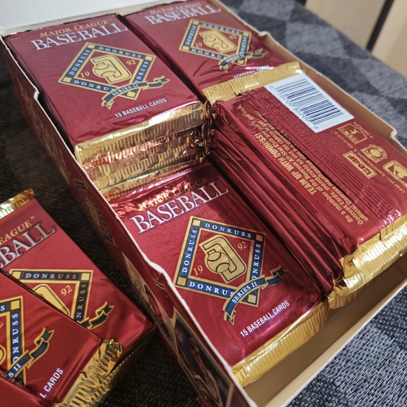 Donruss Major League Baseball cards pack ,Series 2 (1992) (New, Factory Sealed) - Picture 7 of 7